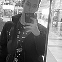 Знакомства: Тёма, 21 год, Курган