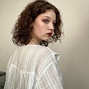 Знакомства: Арина, 20 лет, Санкт-Петербург