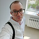 Знакомства: Евгений, 33 года, Строитель (Белгородская Обл)