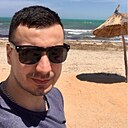 Знакомства: Артем, 29 лет, Темрюк