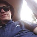 Знакомства: Иван, 24 года, Людиново