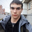 Знакомства: Максим, 18 лет, Елец