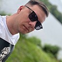 Знакомства: Максим, 40 лет, Брянск