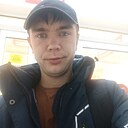 Знакомства: Кирилл, 32 года, Новый Уренгой
