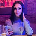 Знакомства: Карина, 24 года, Клин