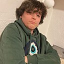 Знакомства: Саша, 22 года, Тула