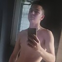 Знакомства: Даня, 18 лет, Новомосковск