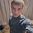 Знакомства: Максим, 35 лет, Феодосия