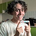 Знакомства: Евгений, 25 лет, Чебоксары