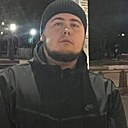 Знакомства: Антон, 23 года, Новоаннинский