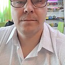 Знакомства: Юрий, 35 лет, Салехард