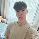 Знакомства: Данил, 19 лет, Гродно