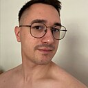 Знакомства: Vasil, 29 лет, Познань