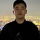 Знакомства: Roma, 19 лет, Алматы