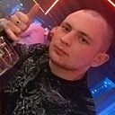 Знакомства: Данил, 25 лет, Тюмень