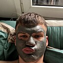 Знакомства: Андрей, 25 лет, Адлер