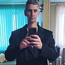 Знакомства: Денис, 43 года, Артем