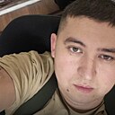 Знакомства: Иса, 31 год, Благовещенск