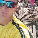 Знакомства: Дмитрий, 32 года, Довольное