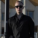 Знакомства: Илья, 22 года, Череповец