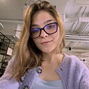 Знакомства: Надя, 22 года, Москва