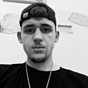 Знакомства: Роман, 19 лет, Псков