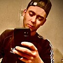 Знакомства: Ванёк, 18 лет, Санкт-Петербург