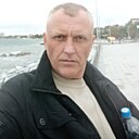 Знакомства: Максим, 46 лет, Феодосия