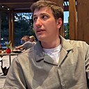 Знакомства: Илья, 28 лет, Самара