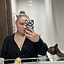 Знакомства: Юлия, 23 года, Минск