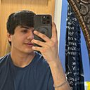 Знакомства: Тоха, 25 лет, Санкт-Петербург