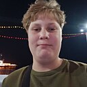 Знакомства: Сьська, 25 лет, Москва