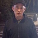 Знакомства: Роман, 39 лет, Волхов