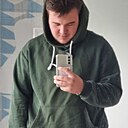 Знакомства: Ромчик, 19 лет, Симферополь