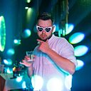 Знакомства: Денис, 24 года, Трехгорный