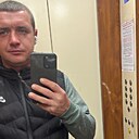 Знакомства: Артем, 33 года, Симферополь