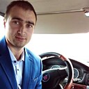 Знакомства: Артем, 32 года, Магнитогорск