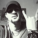 Знакомства: Максим, 33 года, Канск