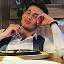 Знакомства: Вова, 29 лет, Саратов