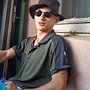 Знакомства: Денис, 34 года, Жлобин