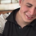 Знакомства: Ilya, 22 года, Донецк