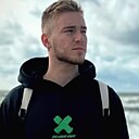 Знакомства: Валентин, 25 лет, Калининград