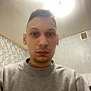 Знакомства: Данил, 22 года, Набережные Челны