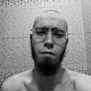 Знакомства: Валера, 22 года, Петропавловск