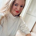 Знакомства: Ирина, 33 года, Санкт-Петербург