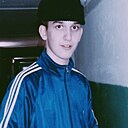 Знакомства: Виктор, 18 лет, Барнаул