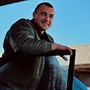 Знакомства: Максим, 27 лет, Армянск