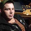 Знакомства: Анатолий, 24 года, Уни