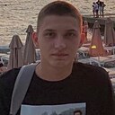 Знакомства: Евгений, 21 год, Самара