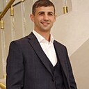 Знакомства: Руслан, 30 лет, Алчевск